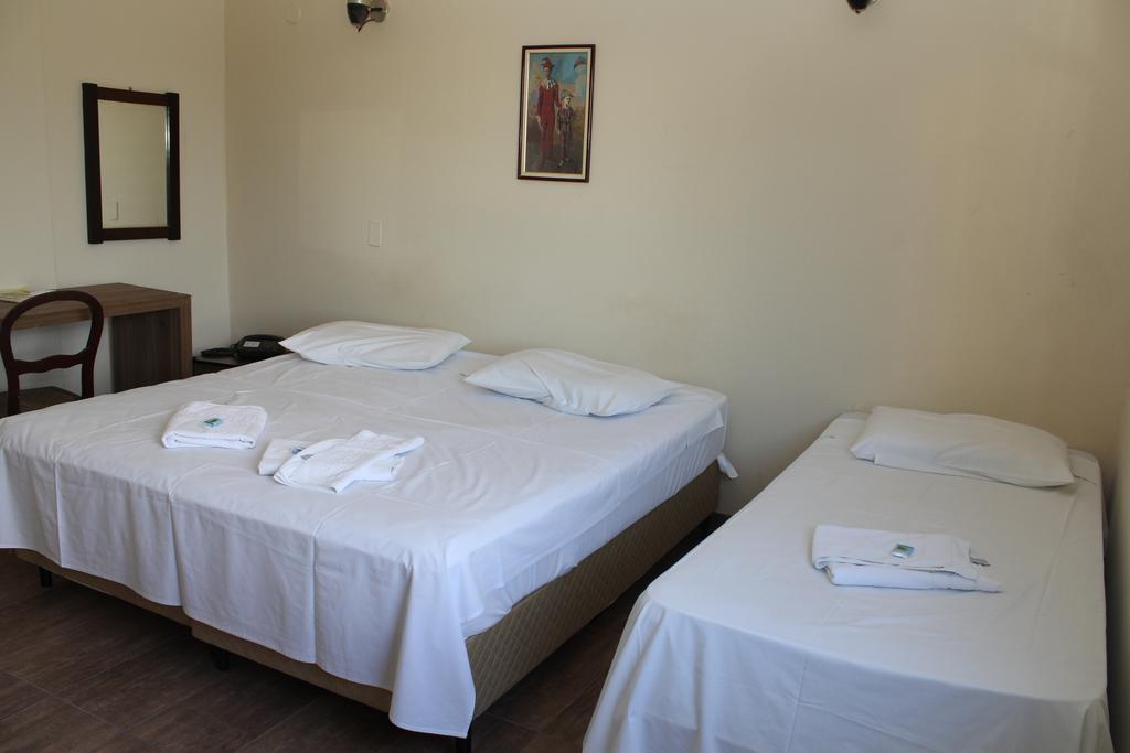 Espigao Palace Hotel Resende Ruang foto
