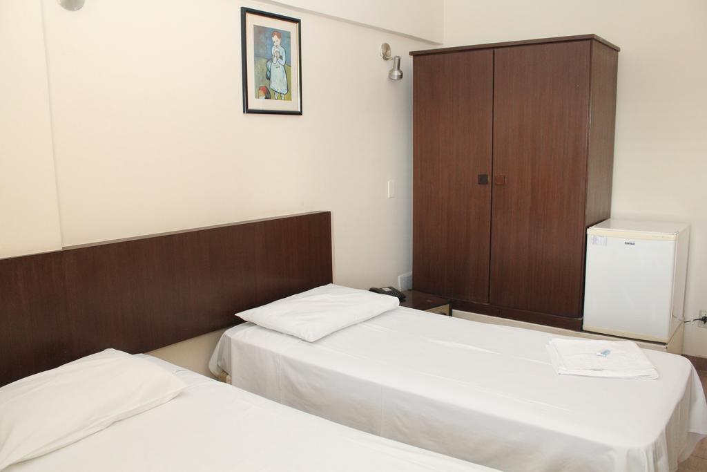 Espigao Palace Hotel Resende Ruang foto